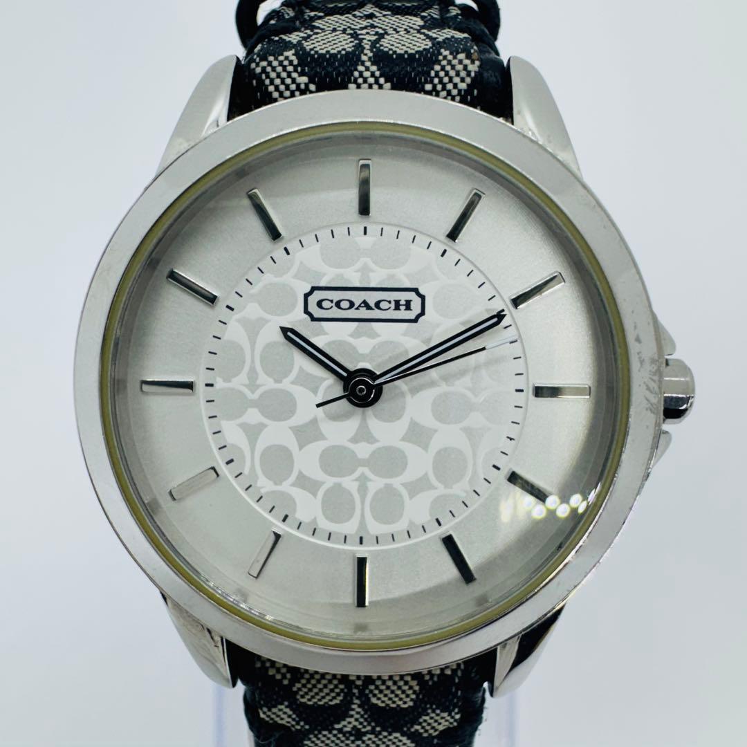 ✨COACH✨コーチ✨シグネチャー柄✨ホワイト文字盤✨レディース✨腕時計✨