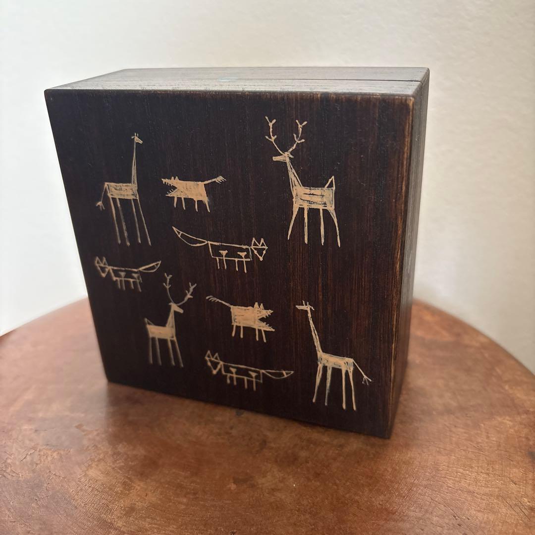 桐箱　拭きうるし仕上げ