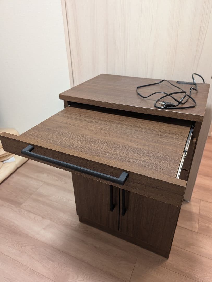 ブラウンウッド調 キッチンカウンター