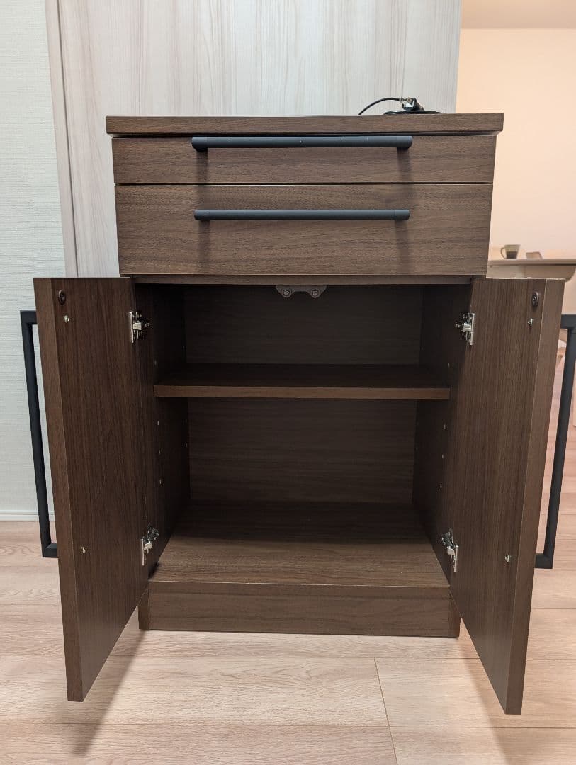 ブラウンウッド調 キッチンカウンター