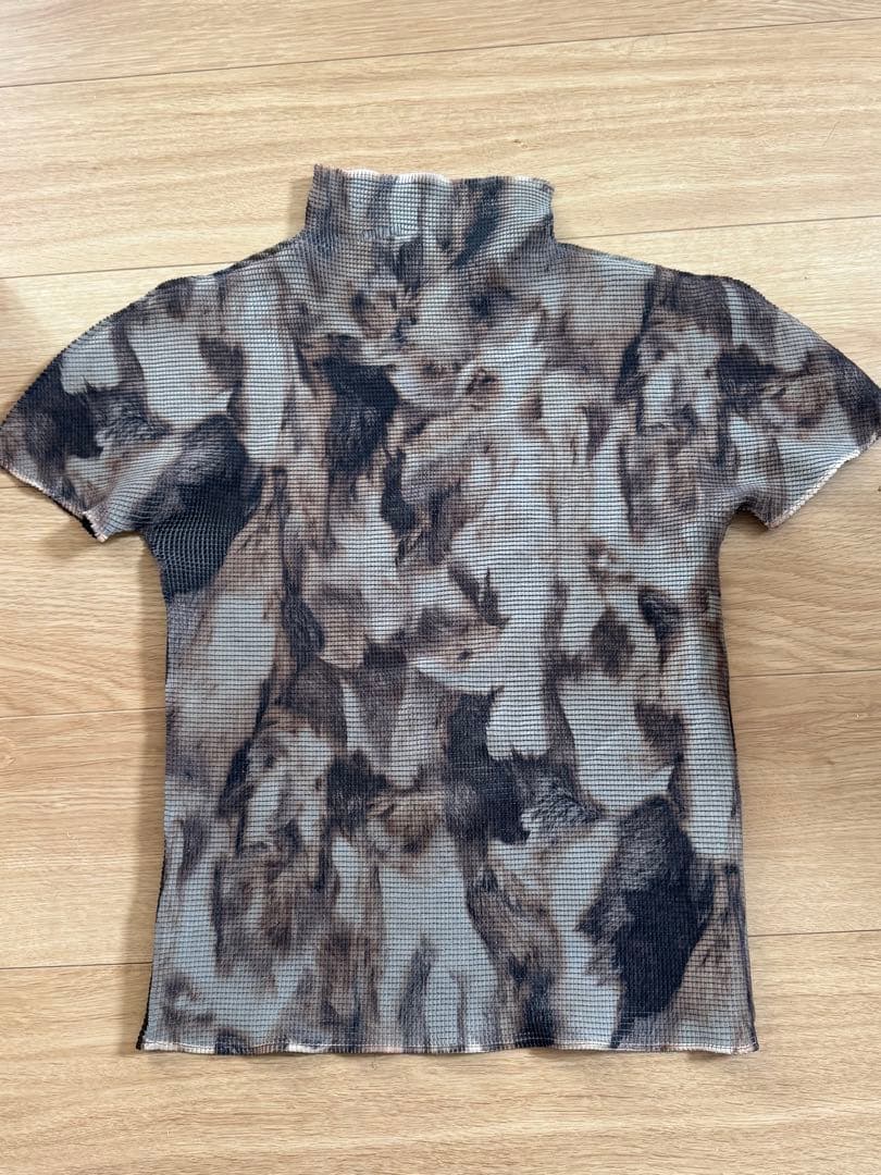 イッセイミヤケ　me issey miyake