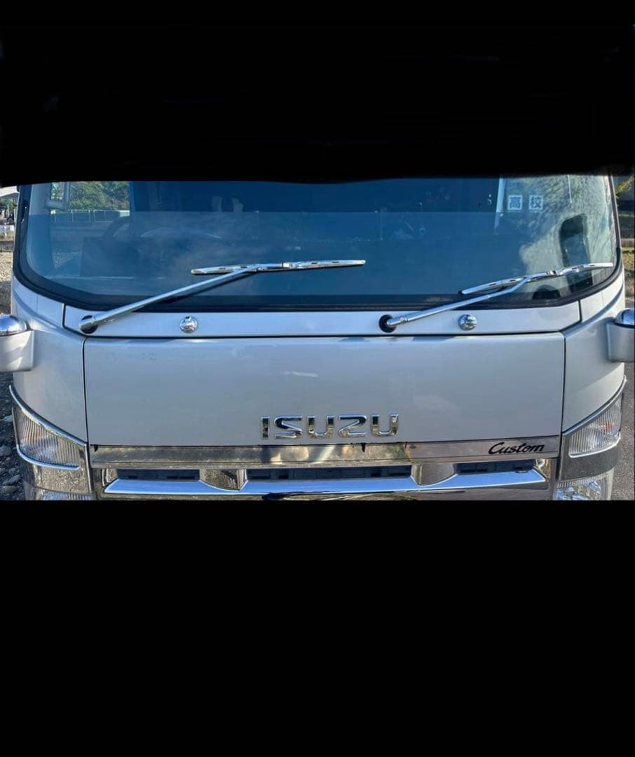 いすゞ07エルフワイド フロントスクリーン 中古350ミリ