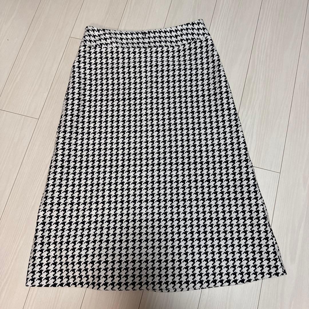 新品未使用　アンタントル　クラシックチドリ Aラインスカート 42サイズ