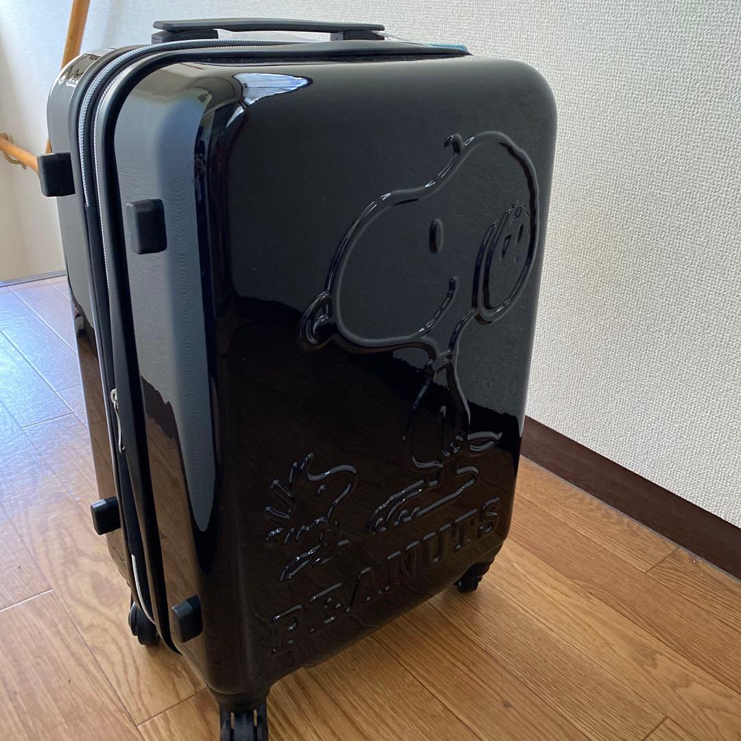 スヌーピー　キャリーケース　ブラック