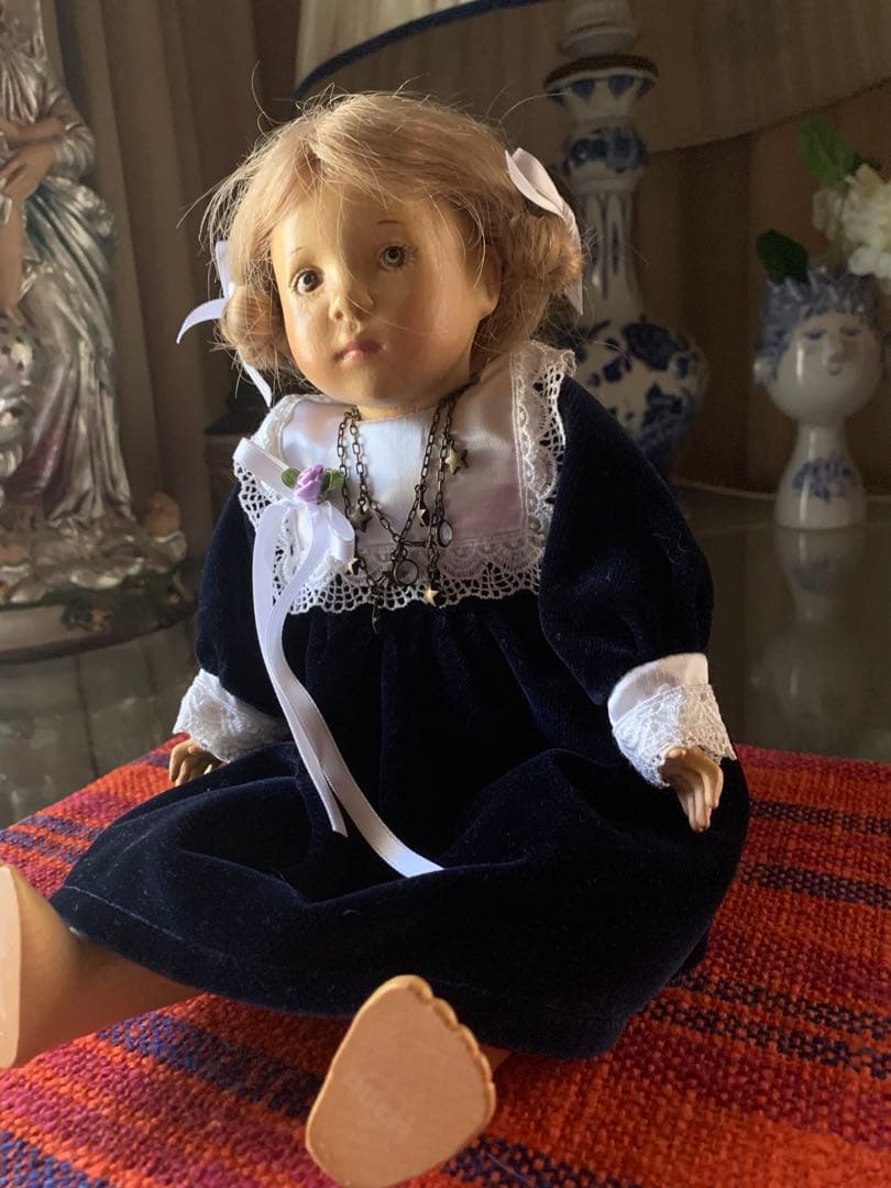 DOLFIイタリア製　可愛すぎる木彫少女人形！ 可愛がって下さい！