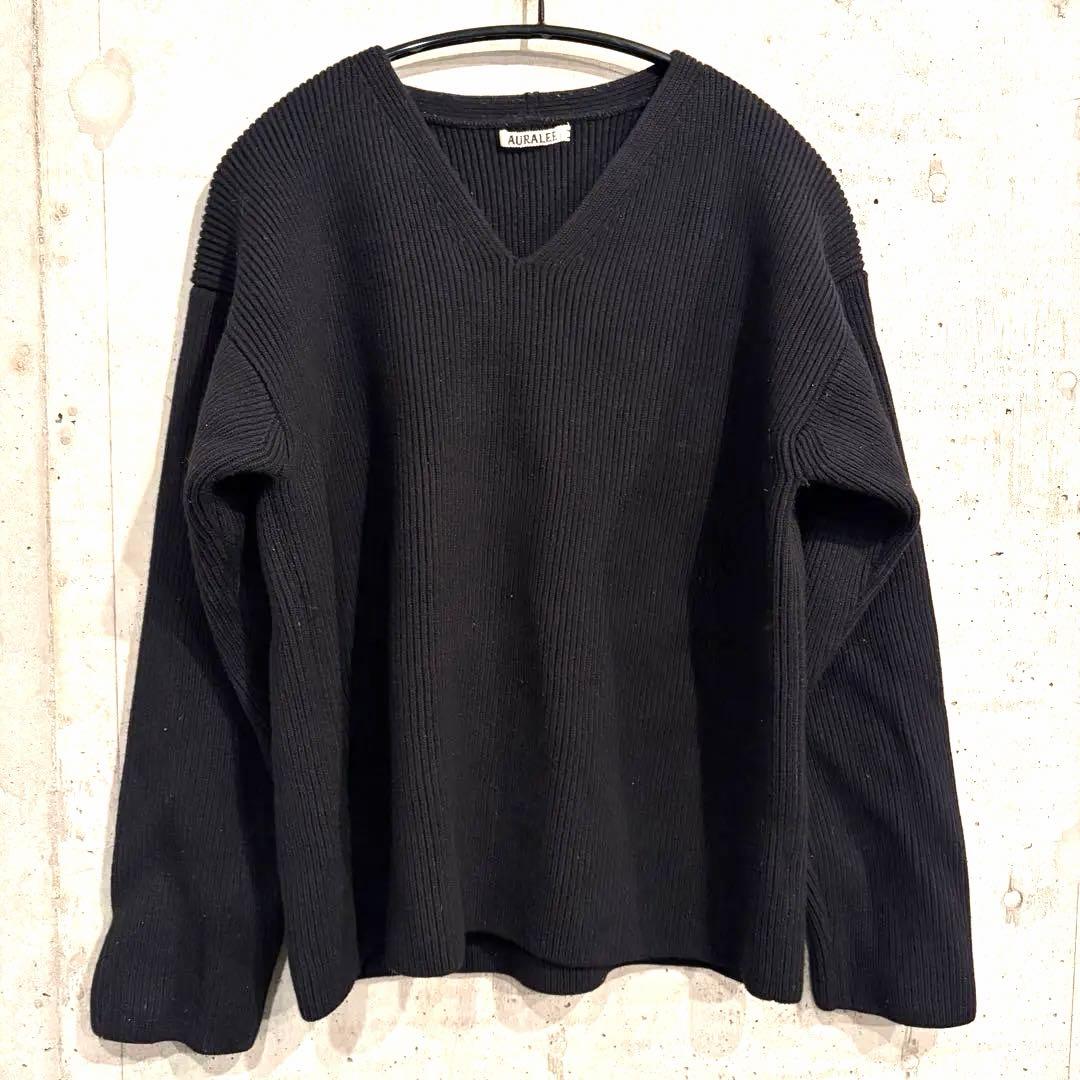 オーラリー　リブニット　Vネック　セーター　ブラック　黒　縦畝