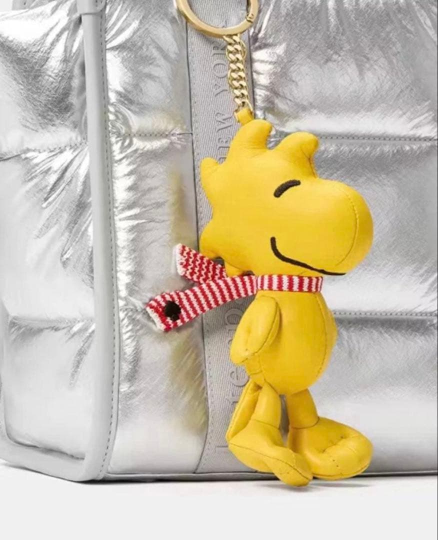 【完売品】ケイトスペード　スヌーピー　3D ウッドストック　キーフォブ　チャーム