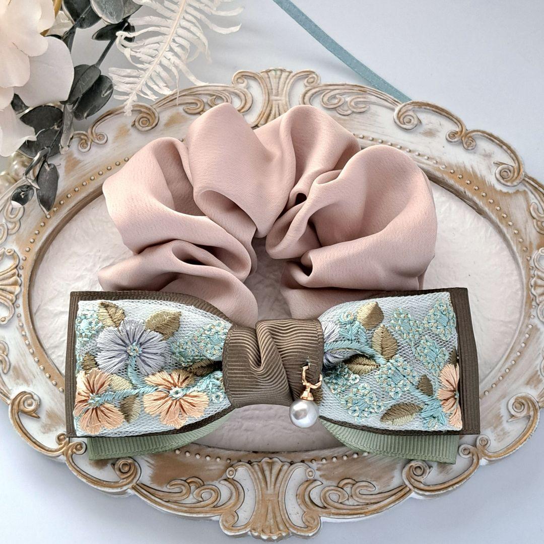 紅茶 様お取引中⭐3125⭐❣️大人可愛い華やかアクセ❣️オリジナル✴インド刺繍