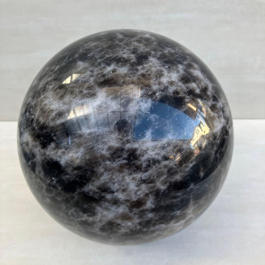 モリオン丸玉　黒水晶　パワーストーン　鑑賞石　天然石　自然石　原石