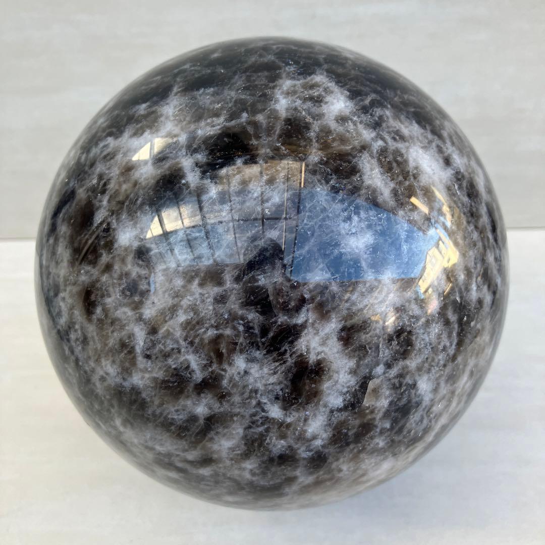 モリオン丸玉　黒水晶　パワーストーン　鑑賞石　天然石　自然石　原石