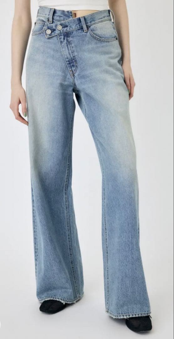 【美品】【今季完売品】MOUSSY クロスウエストワイドストレートデニム