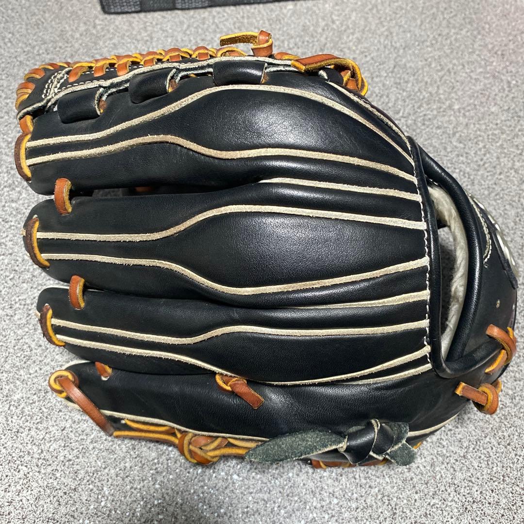 asics 軟式グローブ 黒 レザー ストライプ