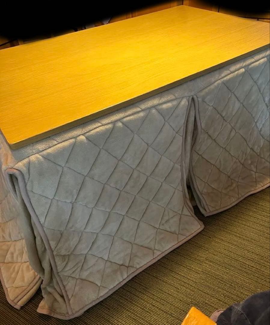 ニトリ　木製長方形こたつダイニングテーブル コタツ布団付き