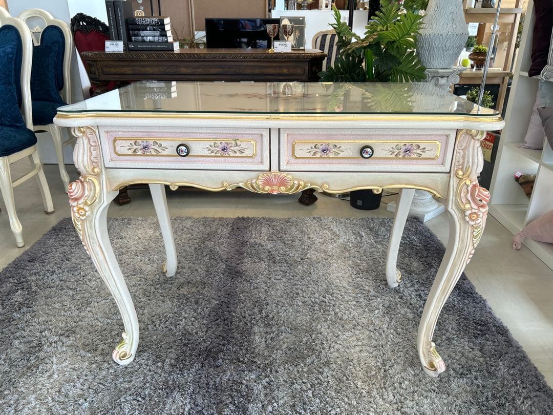 ロココ調　エレガントな猫足コンソールテーブル