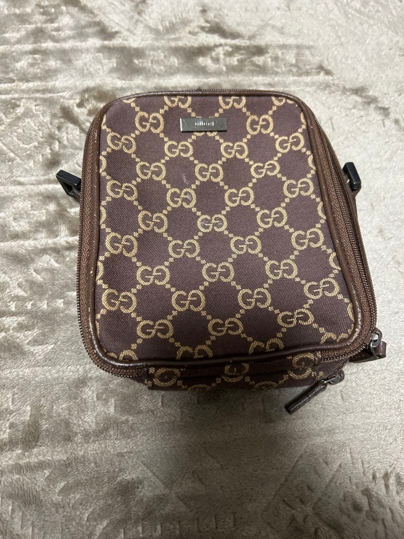 グッチ　ポーチ　GUCCI