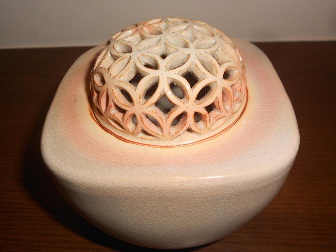 １３代　陶兵衛　四方香炉　供箱　栞　萩焼　十三代　田原