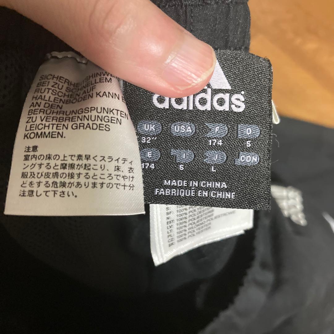 リバプール　トレーニングウェア　ジャージ　上下　セットアップ　ユニフォーム