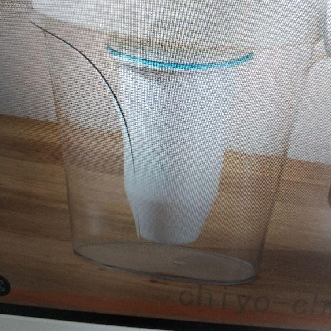 ポット型浄水器 水質測定機能付き