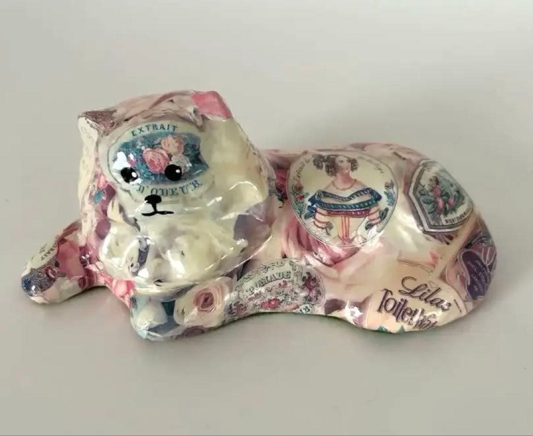 猫　陶器 置物　花柄　アンティーク　レトロ　猫の置物