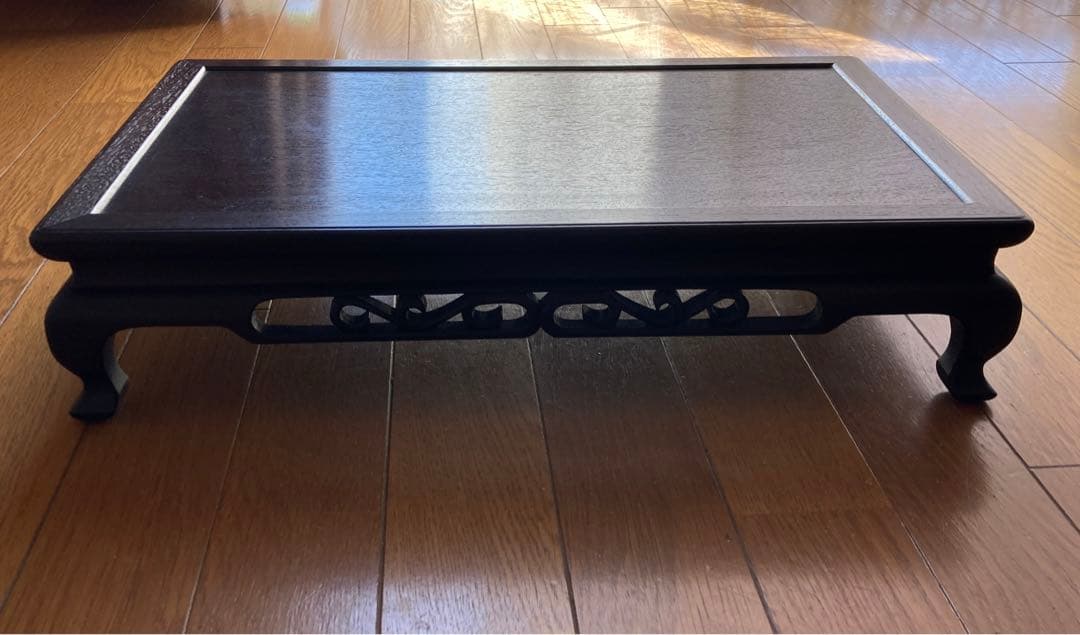 大阪唐木　花台　唐草彫り 1.6尺