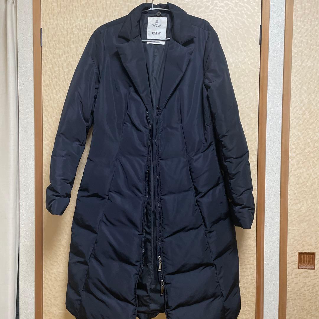 BALLY ファー付きロングダウンコート