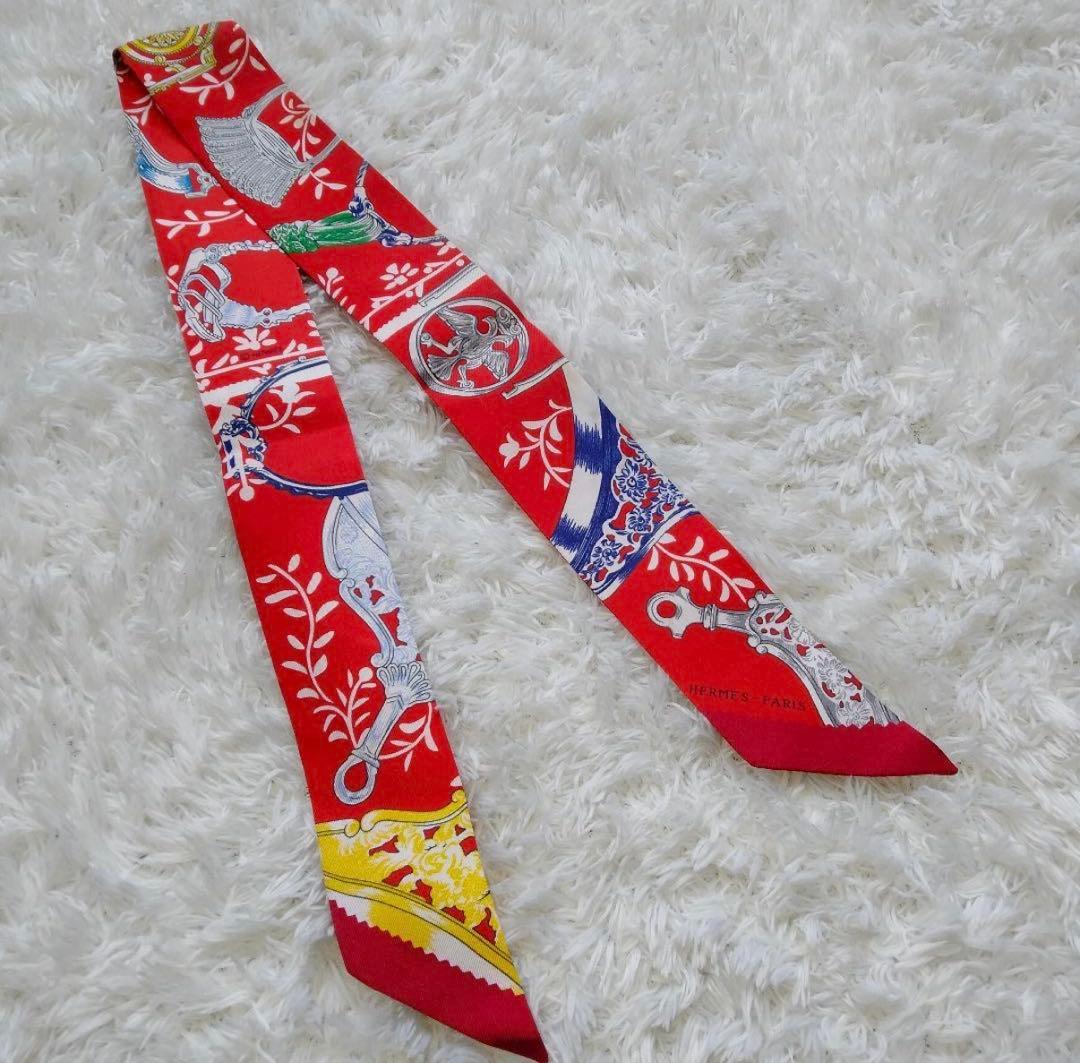 エルメス　ツイリースカーフ　ETRIERS REMIX　鎧リミックス　赤　シルク