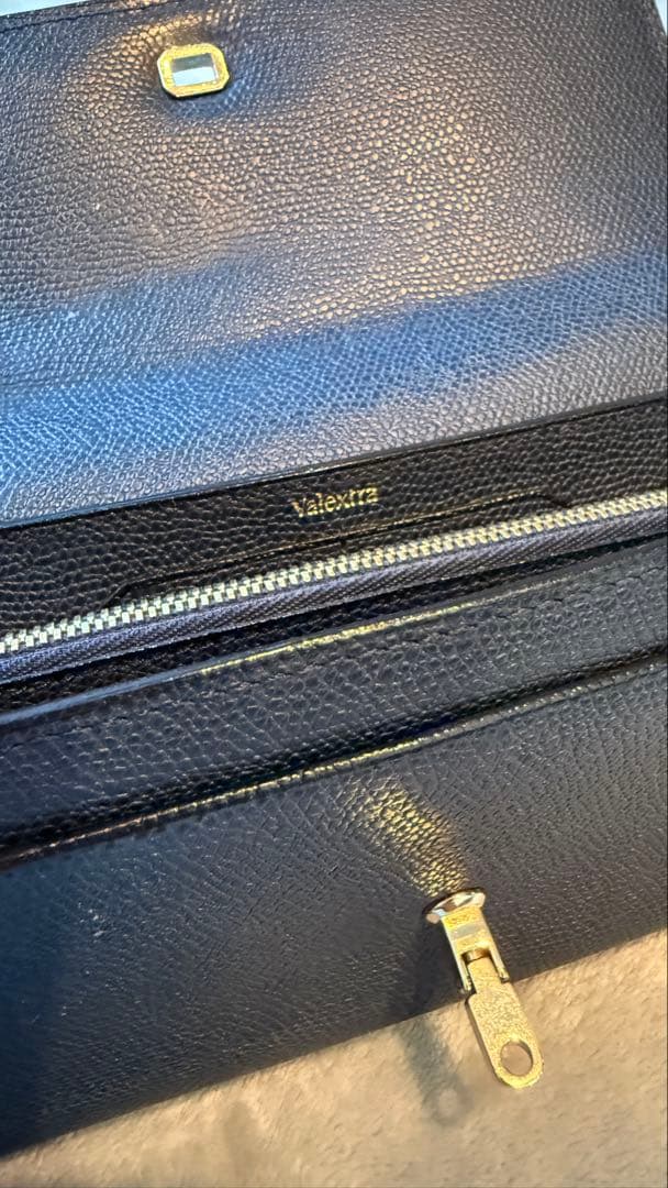 【美品】Valextra ヴァレクストラ　ネイビー レザー フラップ式 長財布