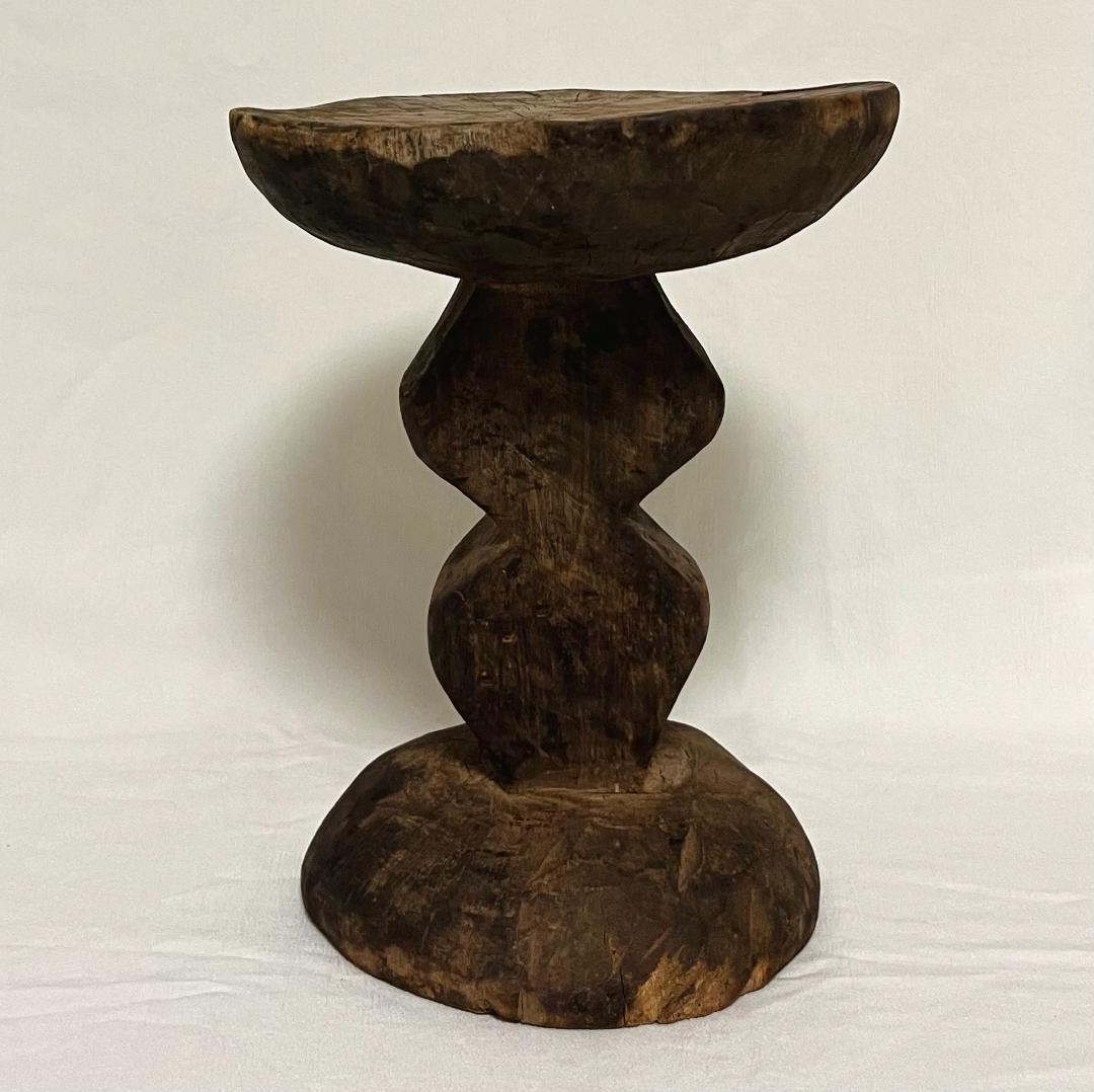 アフリカ ジンバブエ トンガスツール