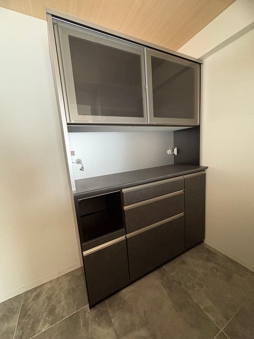 松田家具　ガウディ　食器棚　大塚家具