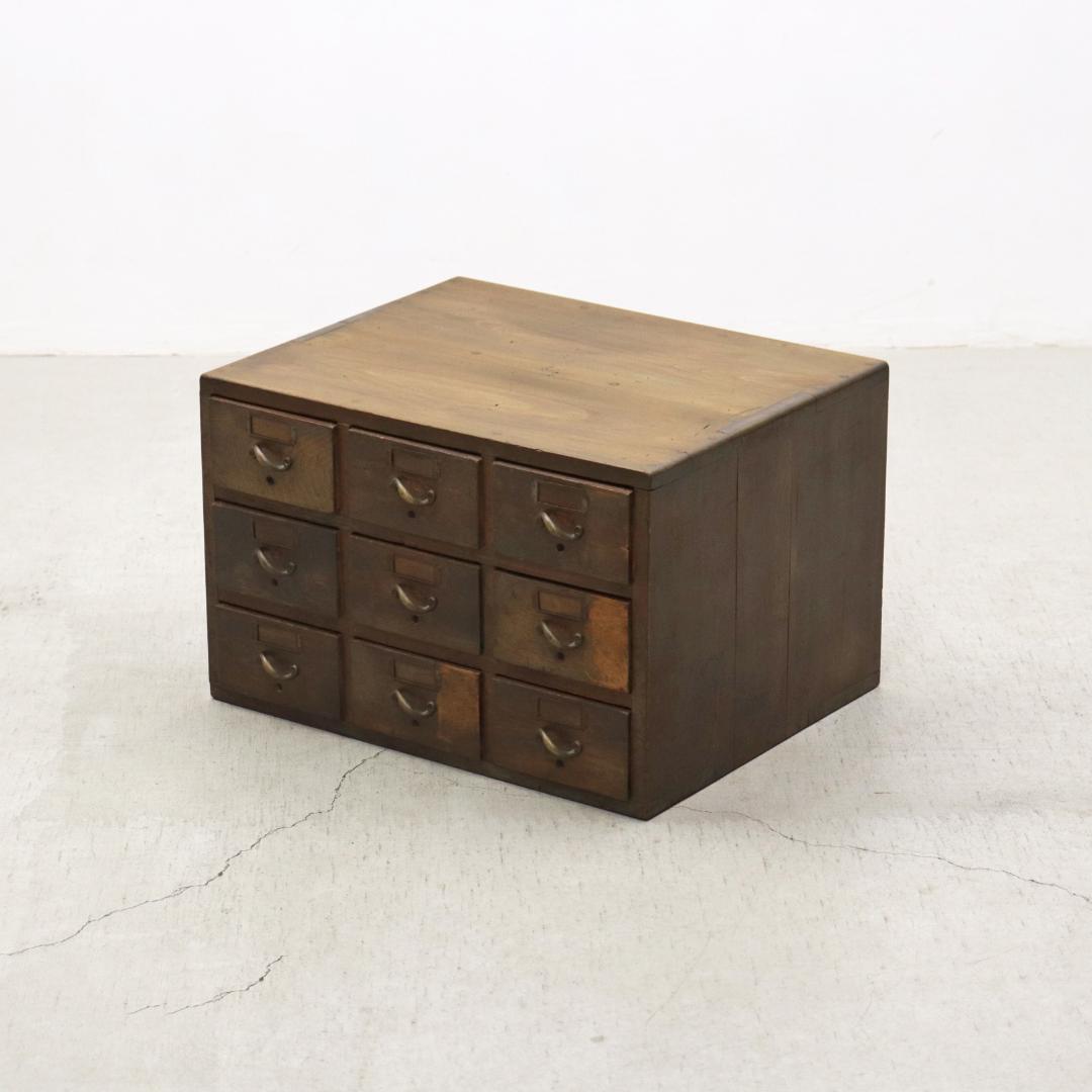 レトロ 9杯 小引き出し 収納 抽斗 書類 小物入れ ヴィンテージ