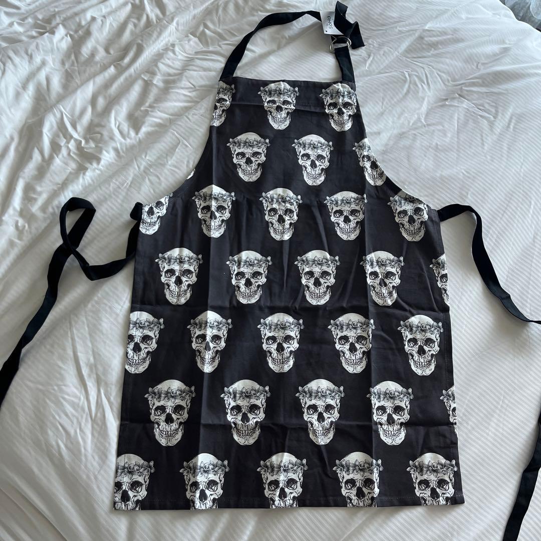 ★ SOHA  スカル柄エプロン
