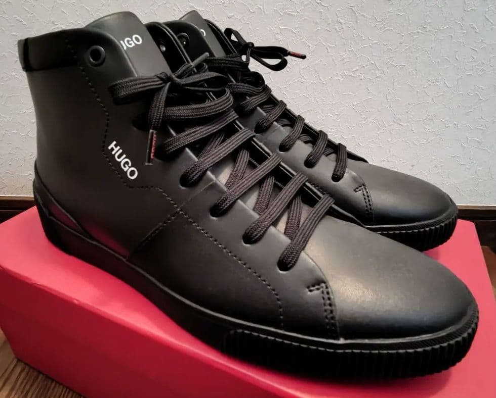 メ*ー様 HUGO BOSS　ヒューゴボス　ハイカット　レザースニーカー　EU4