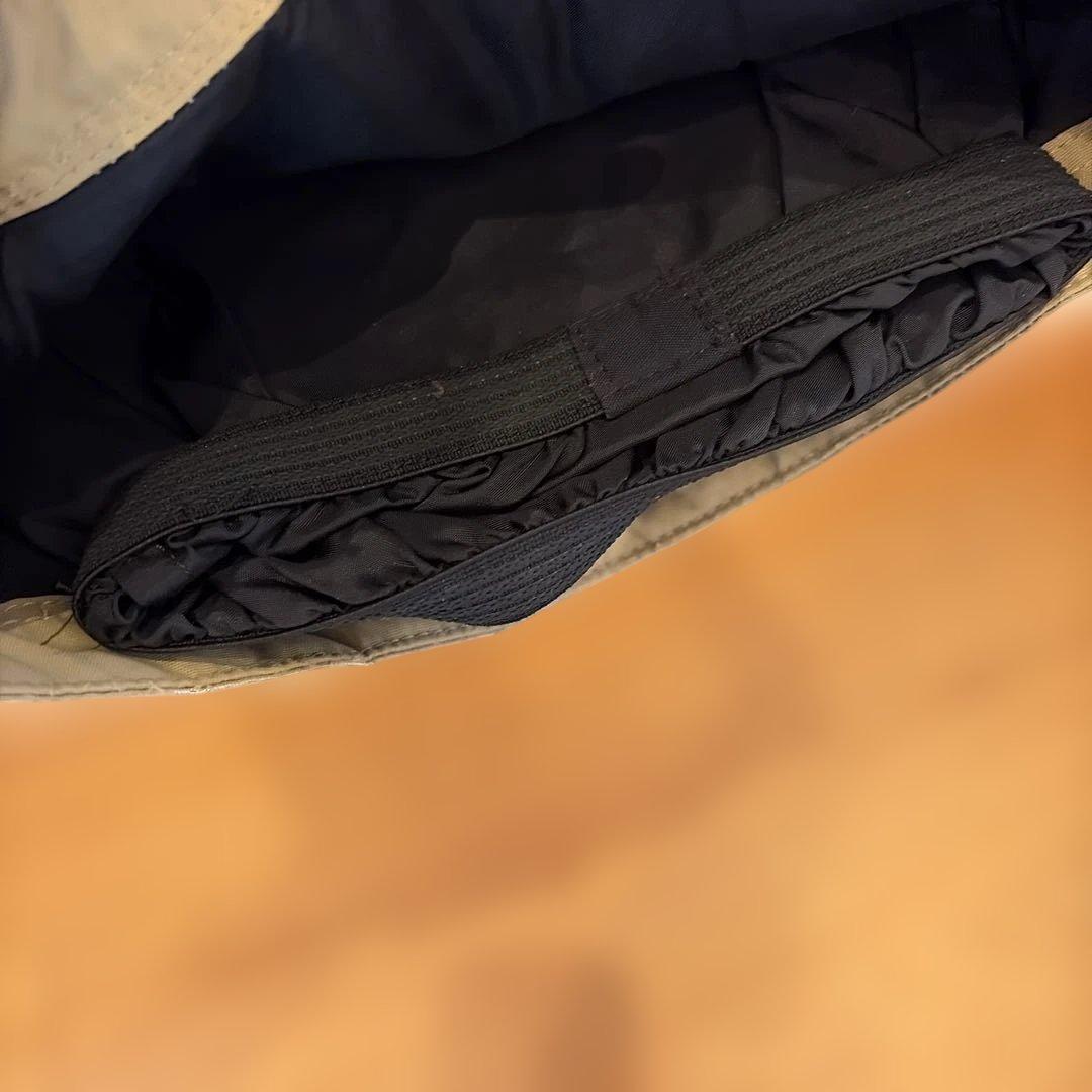 Burton 子供用スキーウェア チェック柄　上下セット