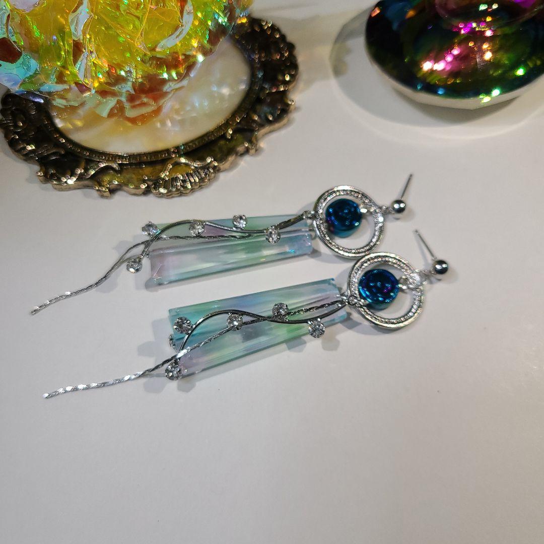 ハンドメイドピアス1703