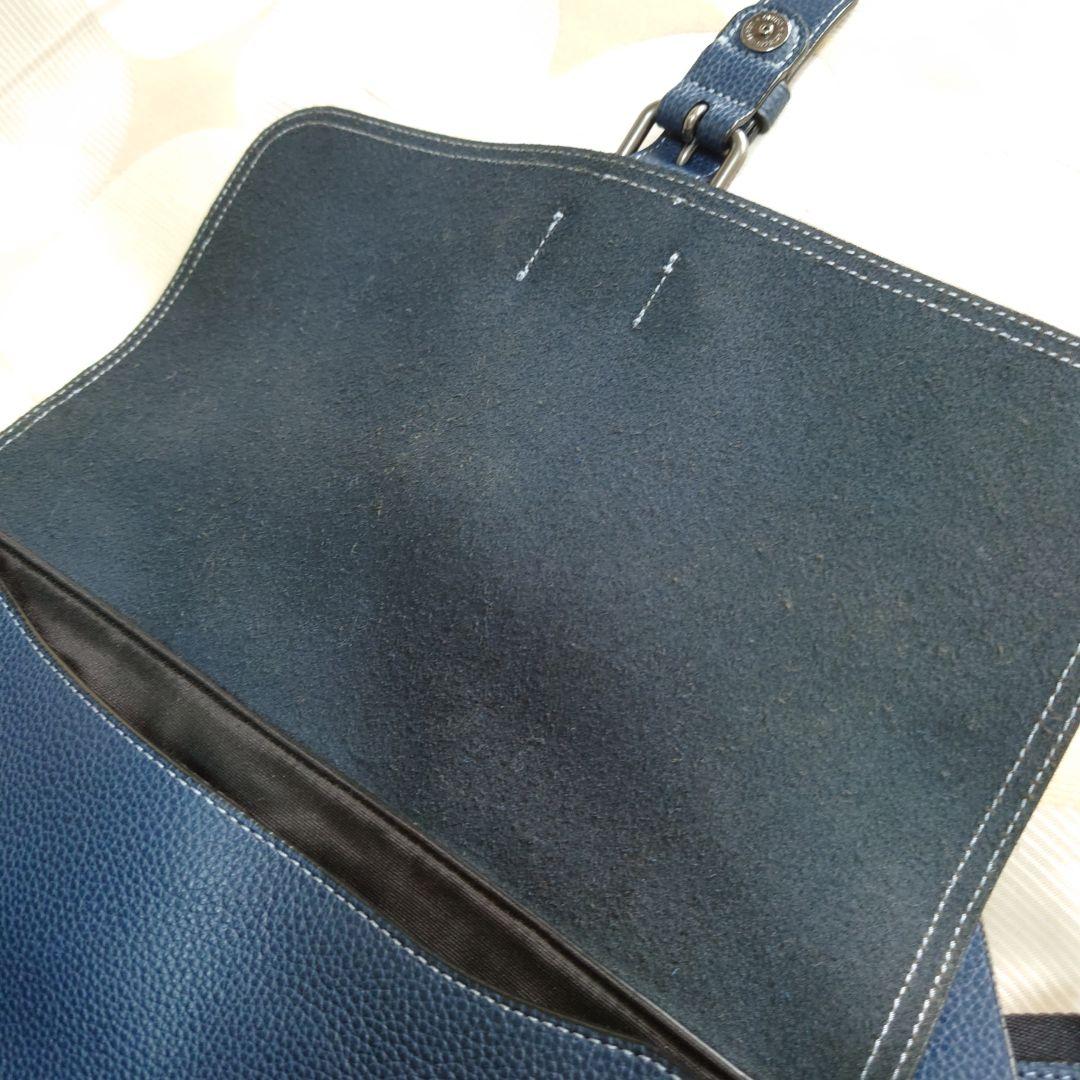 お値下げ致します！COACH　ショルダー　メッセンジャー　斜め掛け　F30623