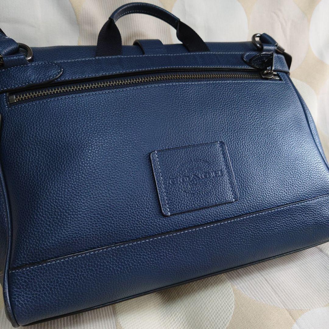 お値下げ致します！COACH　ショルダー　メッセンジャー　斜め掛け　F30623