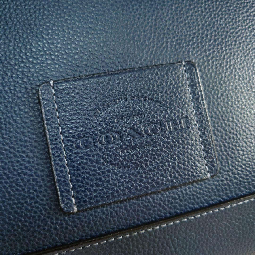 お値下げ致します！COACH　ショルダー　メッセンジャー　斜め掛け　F30623