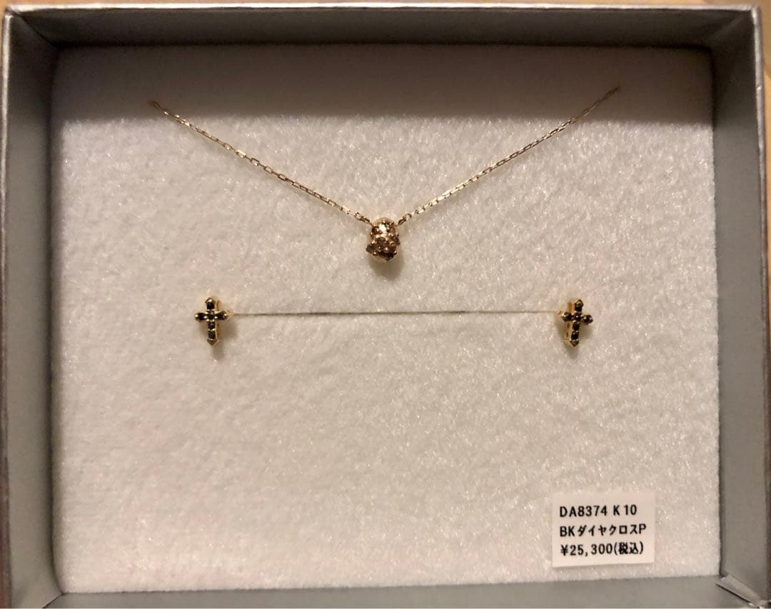 シエナロゼ　K10 ピアス ネックレスセット