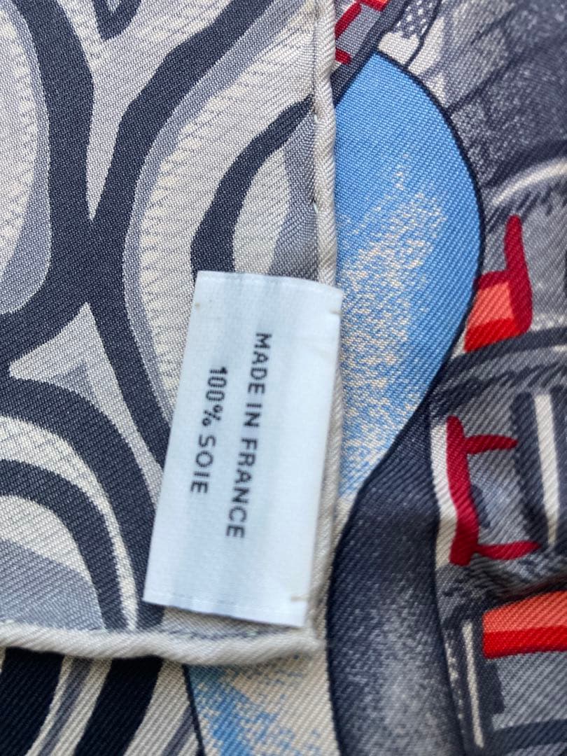 エルメス　LA MARCHE DU ZAMBEZE スカーフ　カレ90