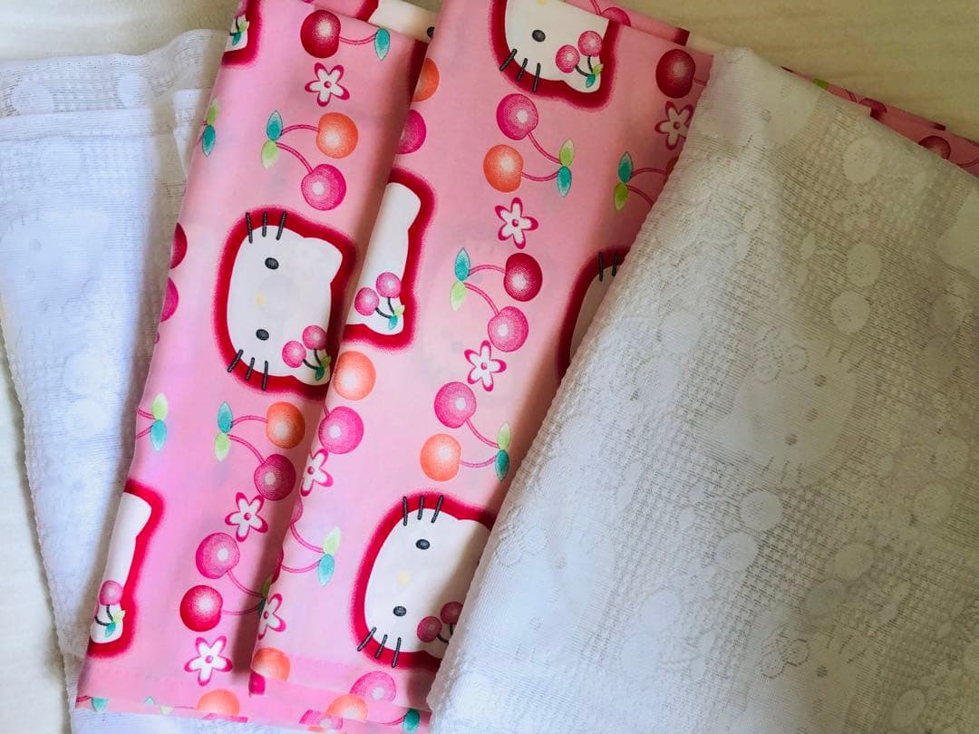 ハローキティ レースカーテン セットさくらんぼ