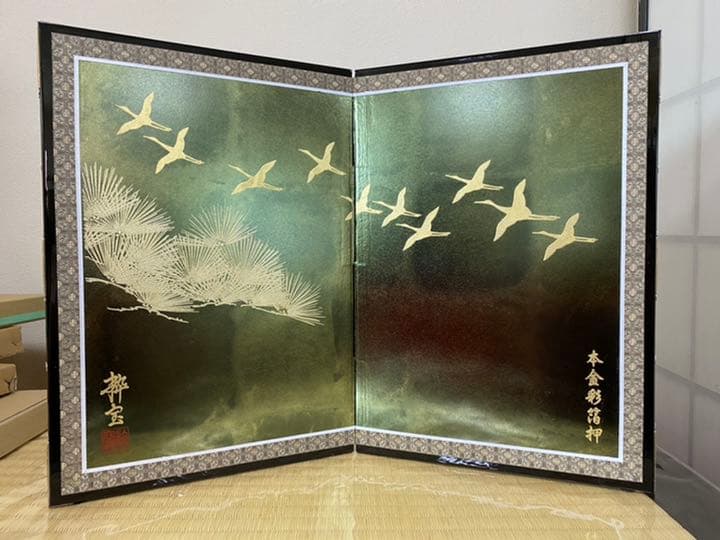 屏風　本金彩