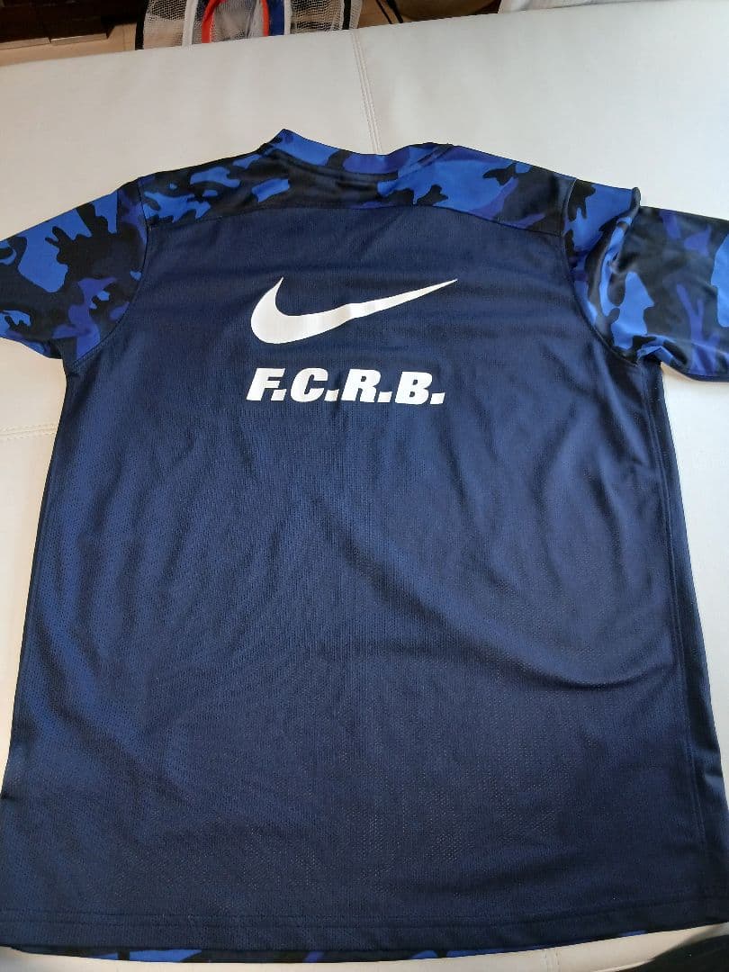 Nike F.C.Real Bristol 半袖迷彩ウェア