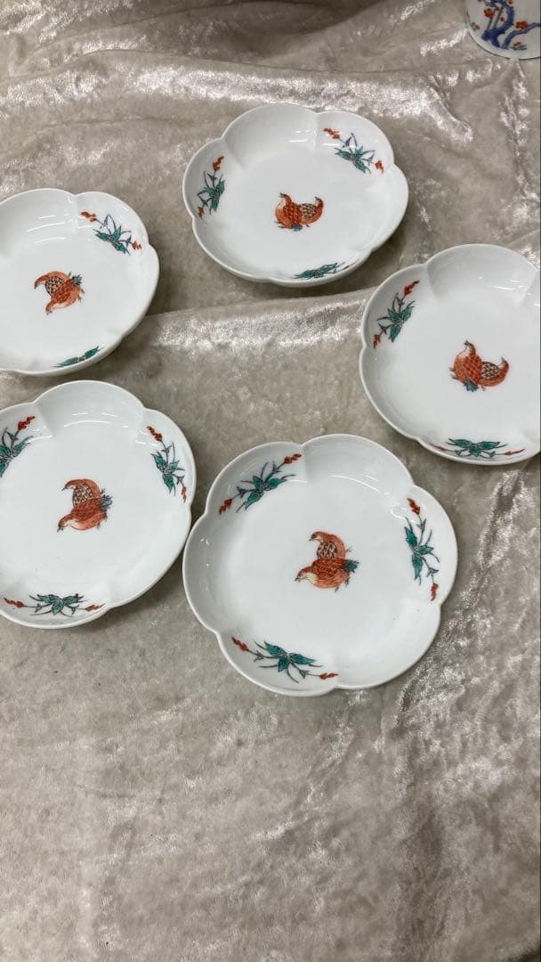 十五代　酒井田柿右衛門　錦　鶉　皿