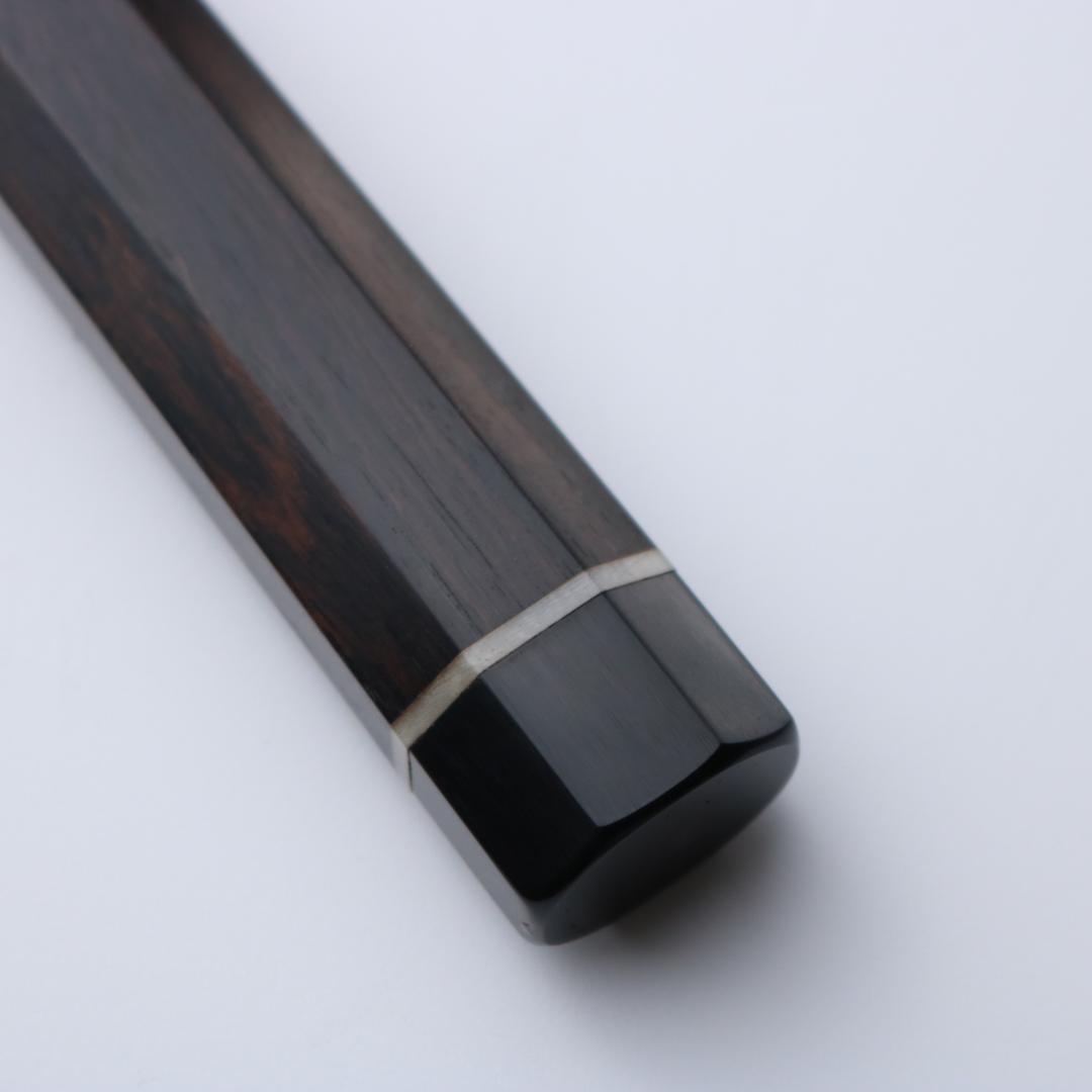 黒檀八角 両水牛 牛骨三輪 包丁の柄 ハンドル 牛刀210mm用