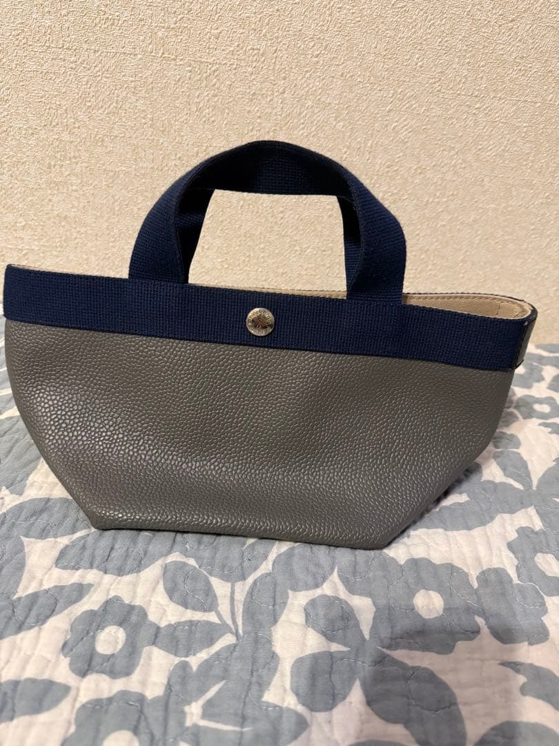 エルベシャプリエ　舟形　トート