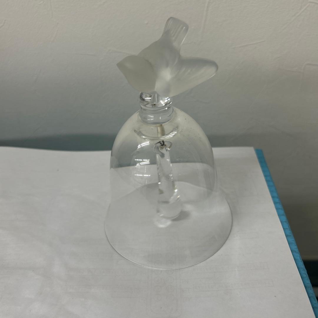 ラリック クリアガラスのテーブルベル