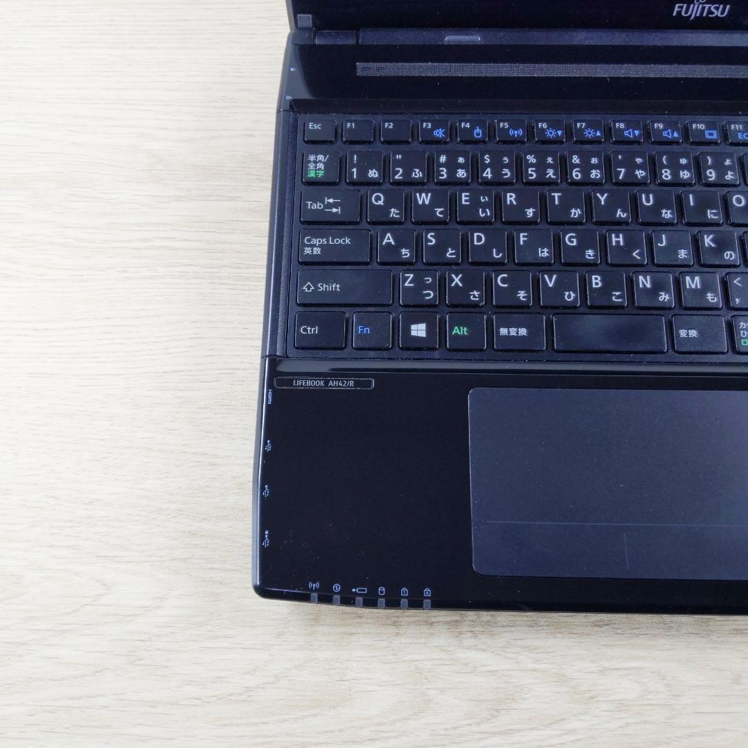 新品SSD256GB★Win11★メモリ8GB★富士通ノートパソコン★カメラ付き