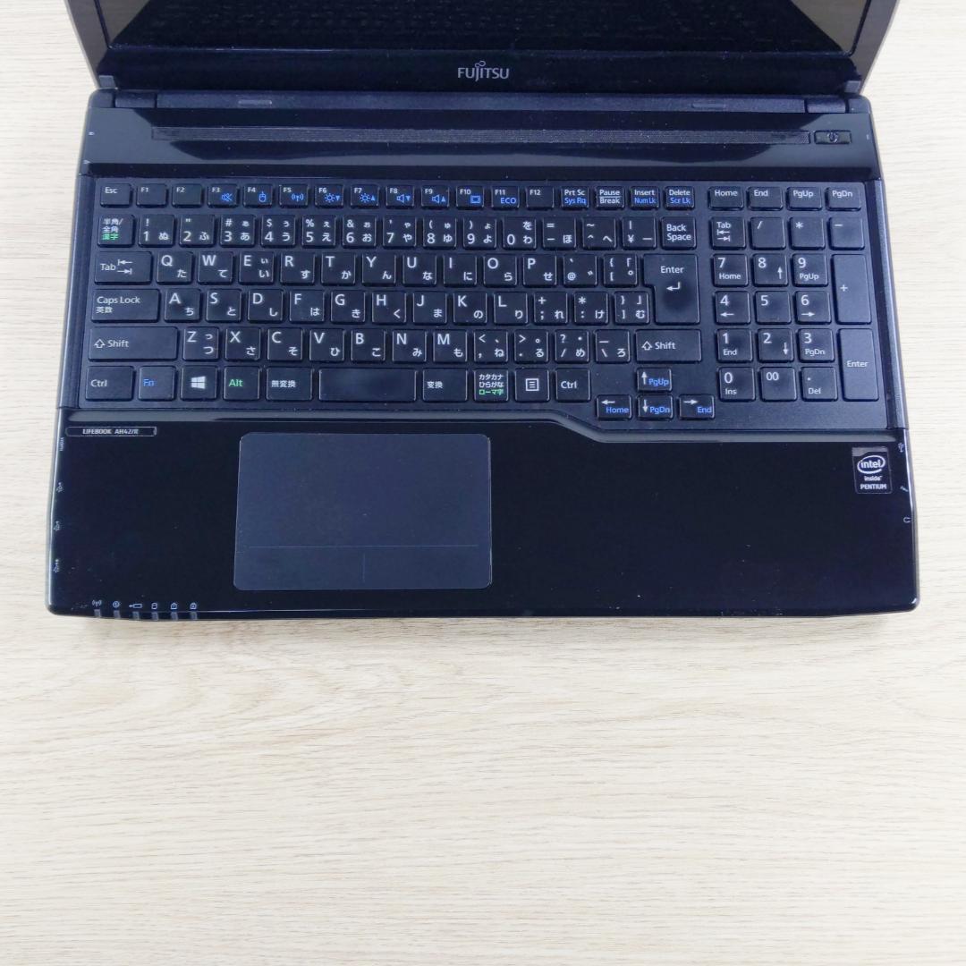 新品SSD256GB★Win11★メモリ8GB★富士通ノートパソコン★カメラ付き