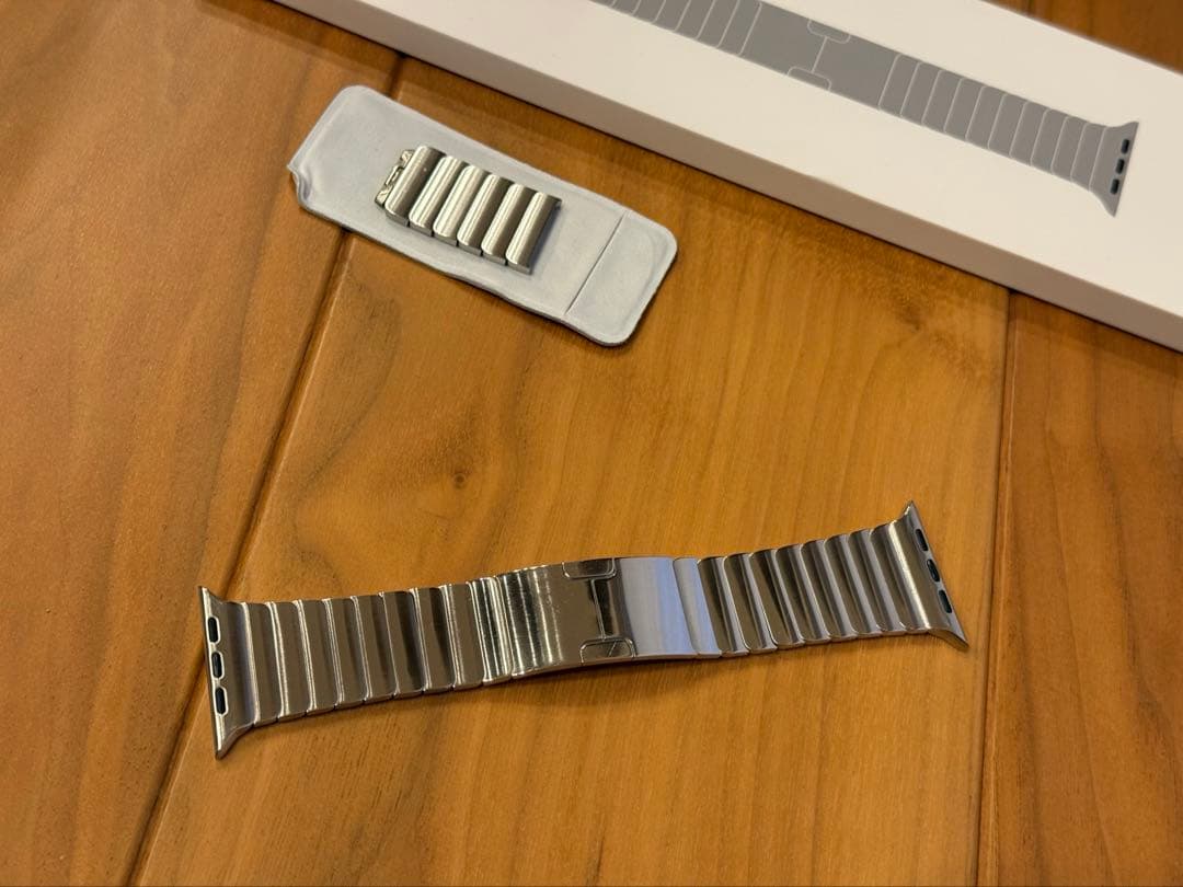 ダジバ　Apple Watch 純正 リンクブレスレット