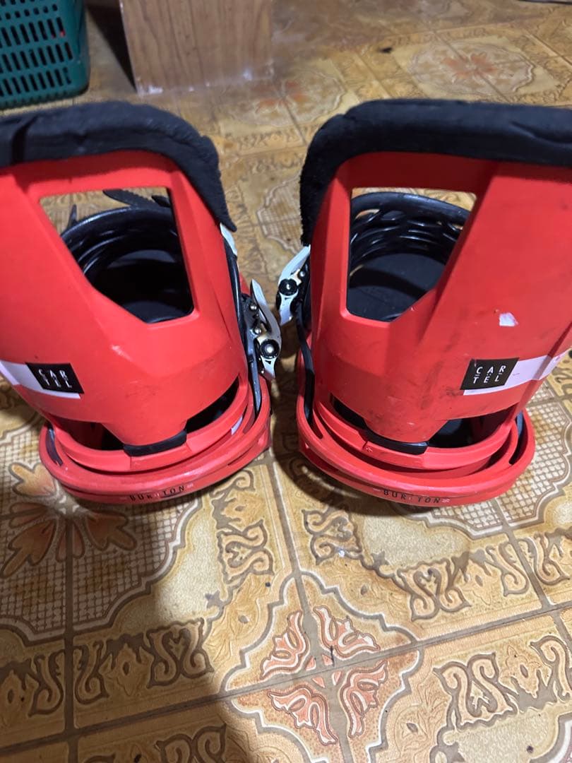 バートン　カーテル　est Burton CARTEL